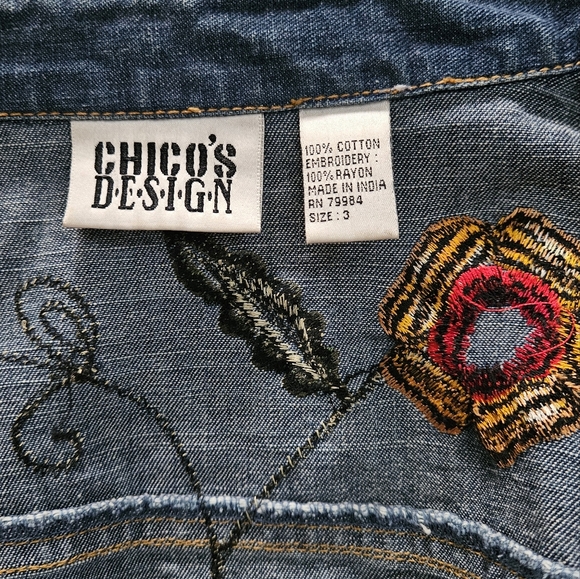 Chico's Floral Embroidered Jean Jacket - Blue and Red SZ 3 - Picture 2 of 9